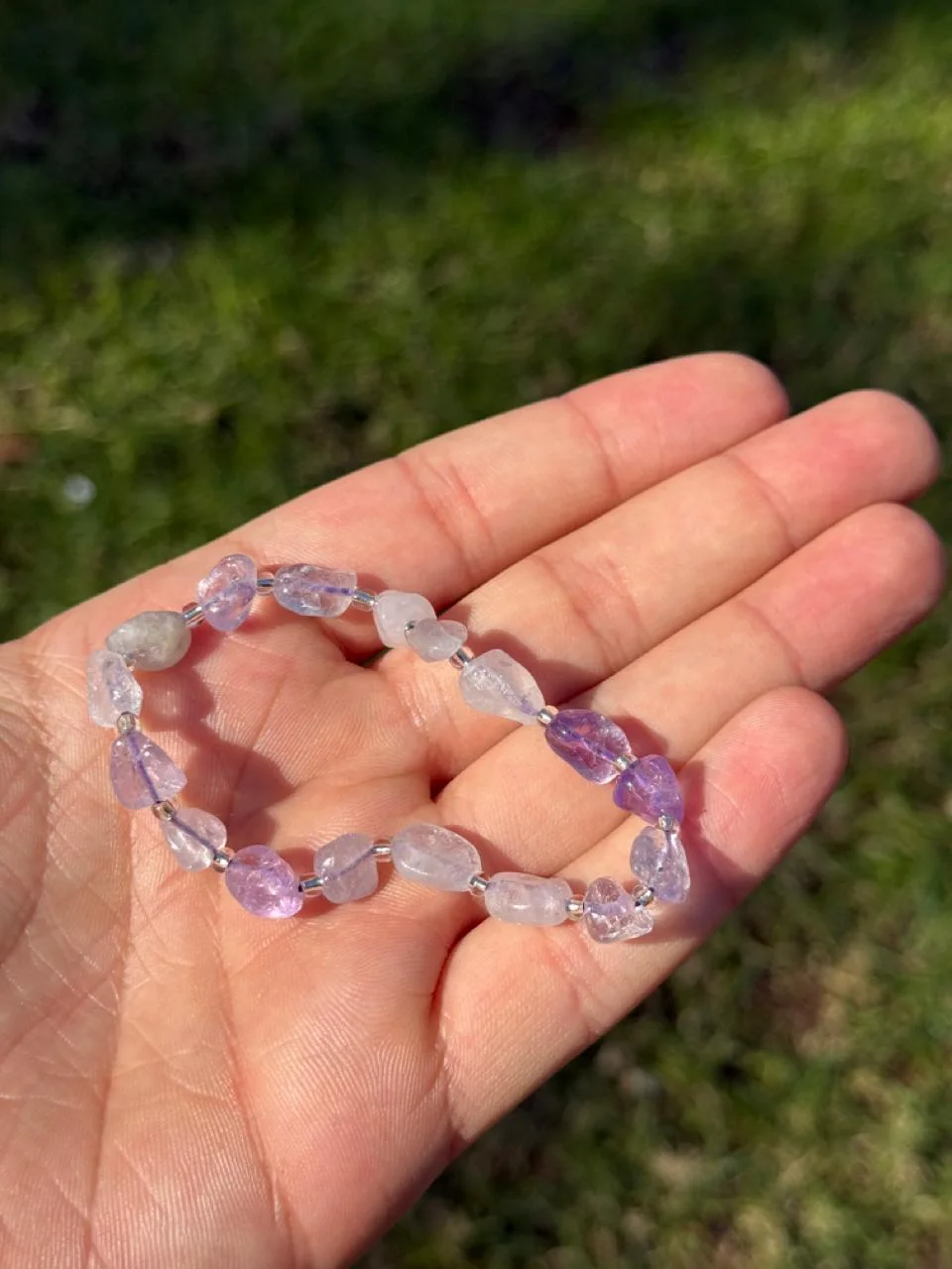 bracelet améthyste clair /سوار من الجمشت الفاتح