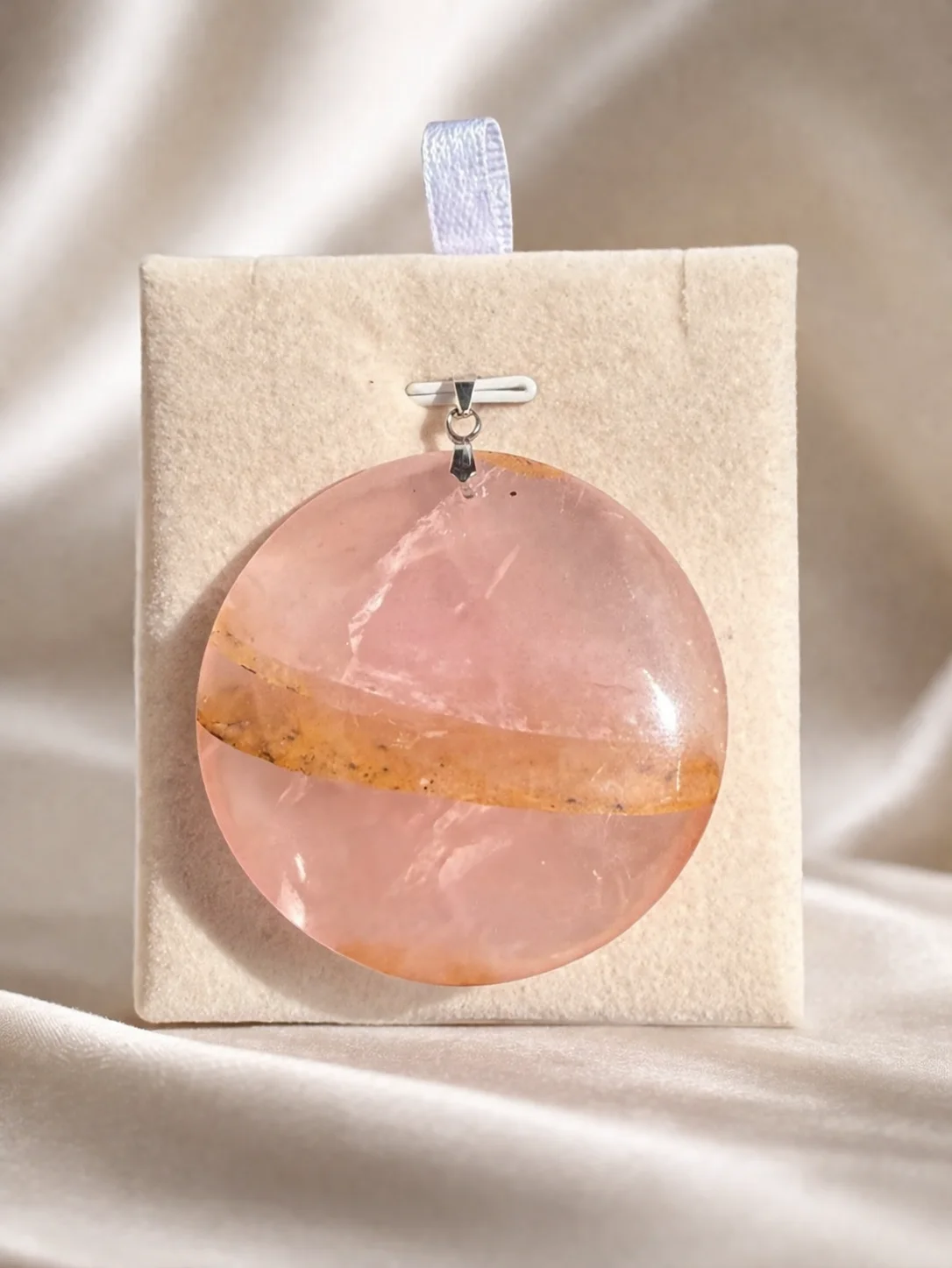 collier quartz rose /قلادة الكوارتز الوردي