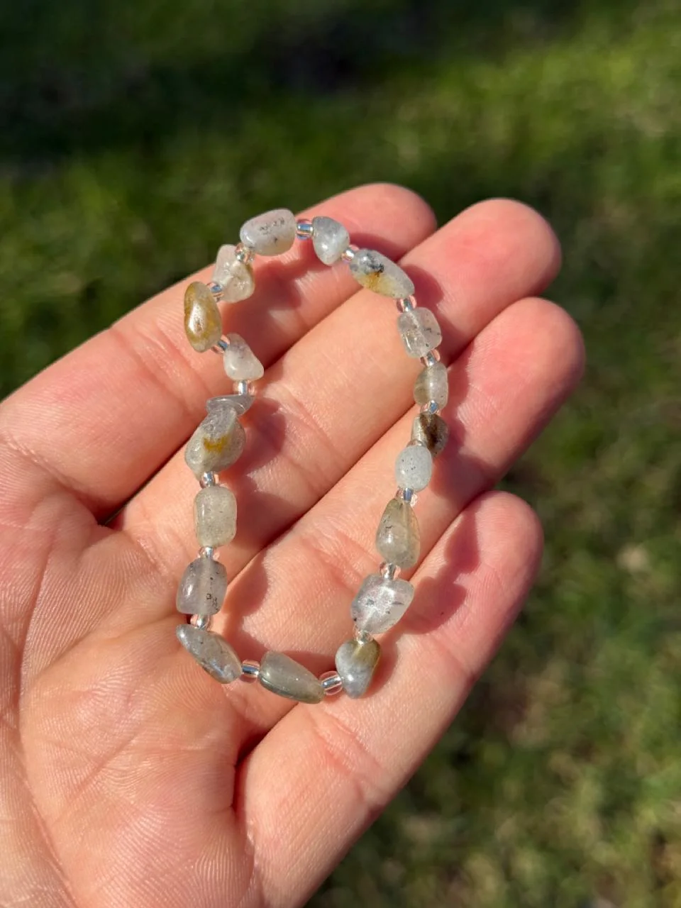 bracelet labradorite/ سوار من حجر الطاووس