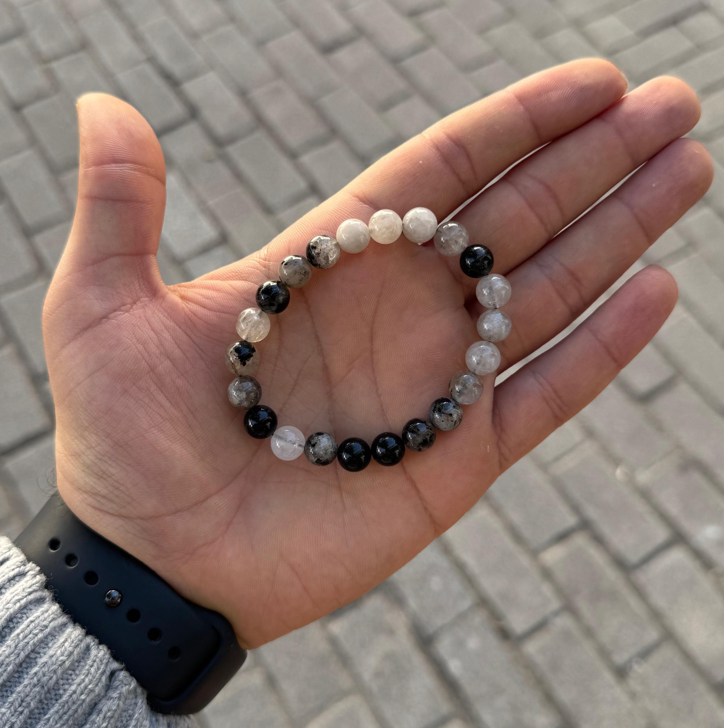 bracelet bracelet black hair quartz / سوار حجر الكوارتز الأسود