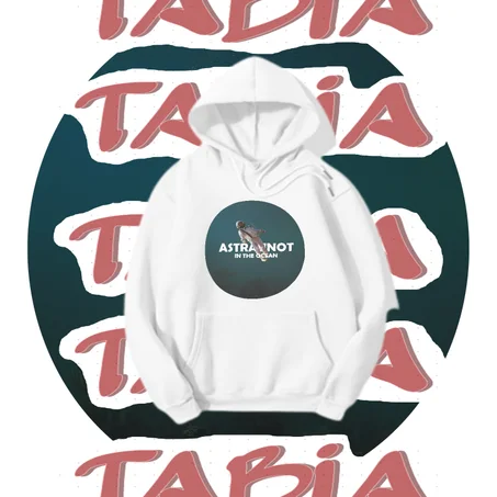 ASTRAUNOT IN THE OCEAN