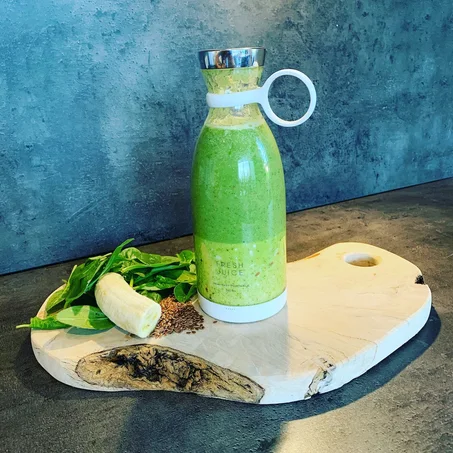 خلاط كهربائي محمول قابل للشحن بواسطة USB