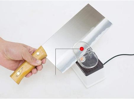 مسن السكاكين الكهربائي