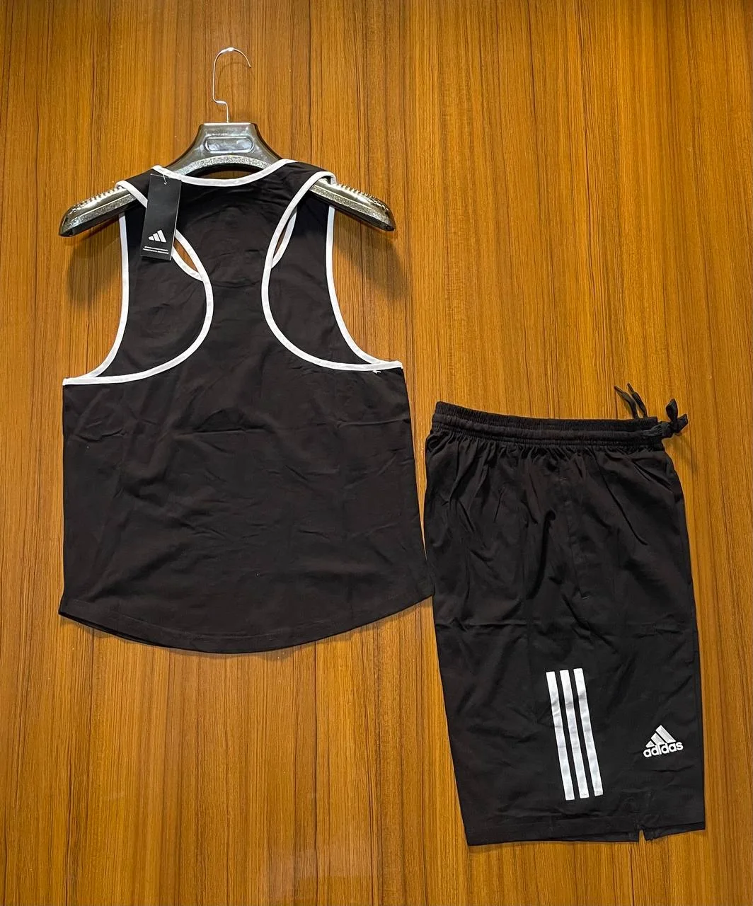 Ensemble short débardeur