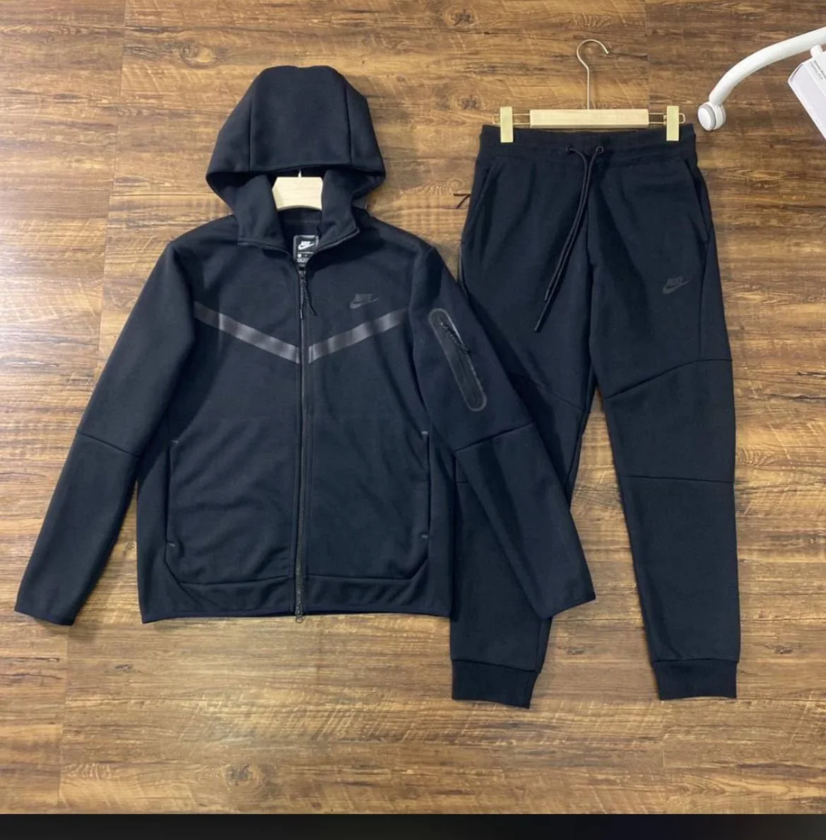 👕 Ensemble Nike Tech Authentique