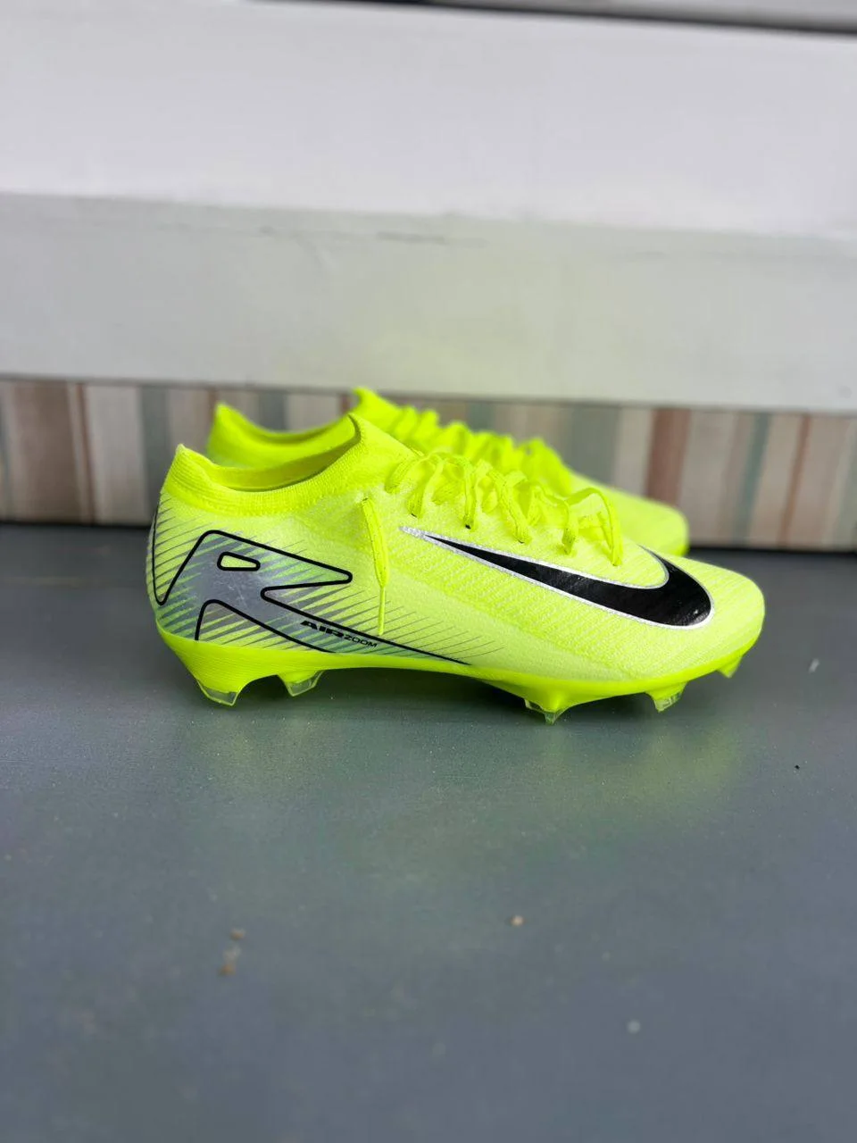 ⚡ Chaussures de Football Nike Mercurial Authentiques – Montantes & Coupées ⚡