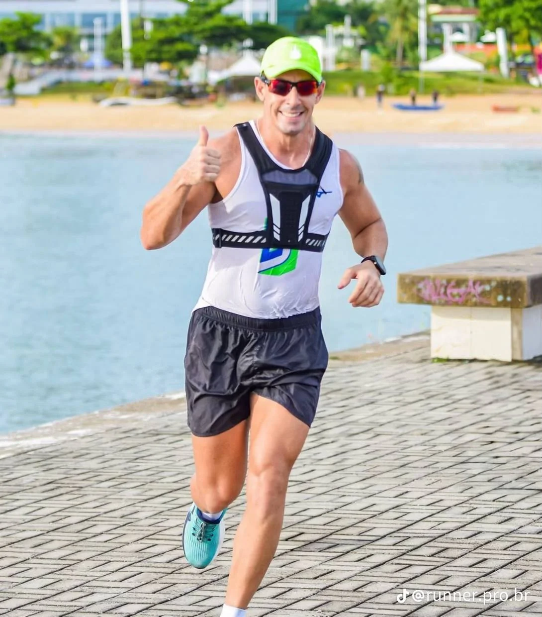 🎽 Gilet de Sport Portatif ⚡