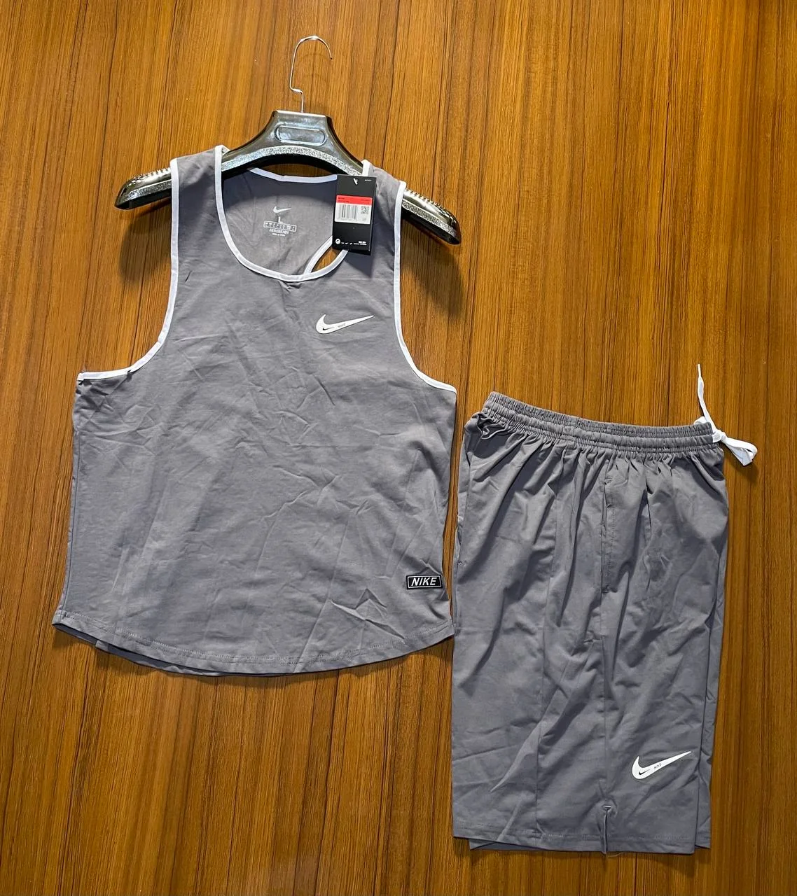 Ensemble short débardeur