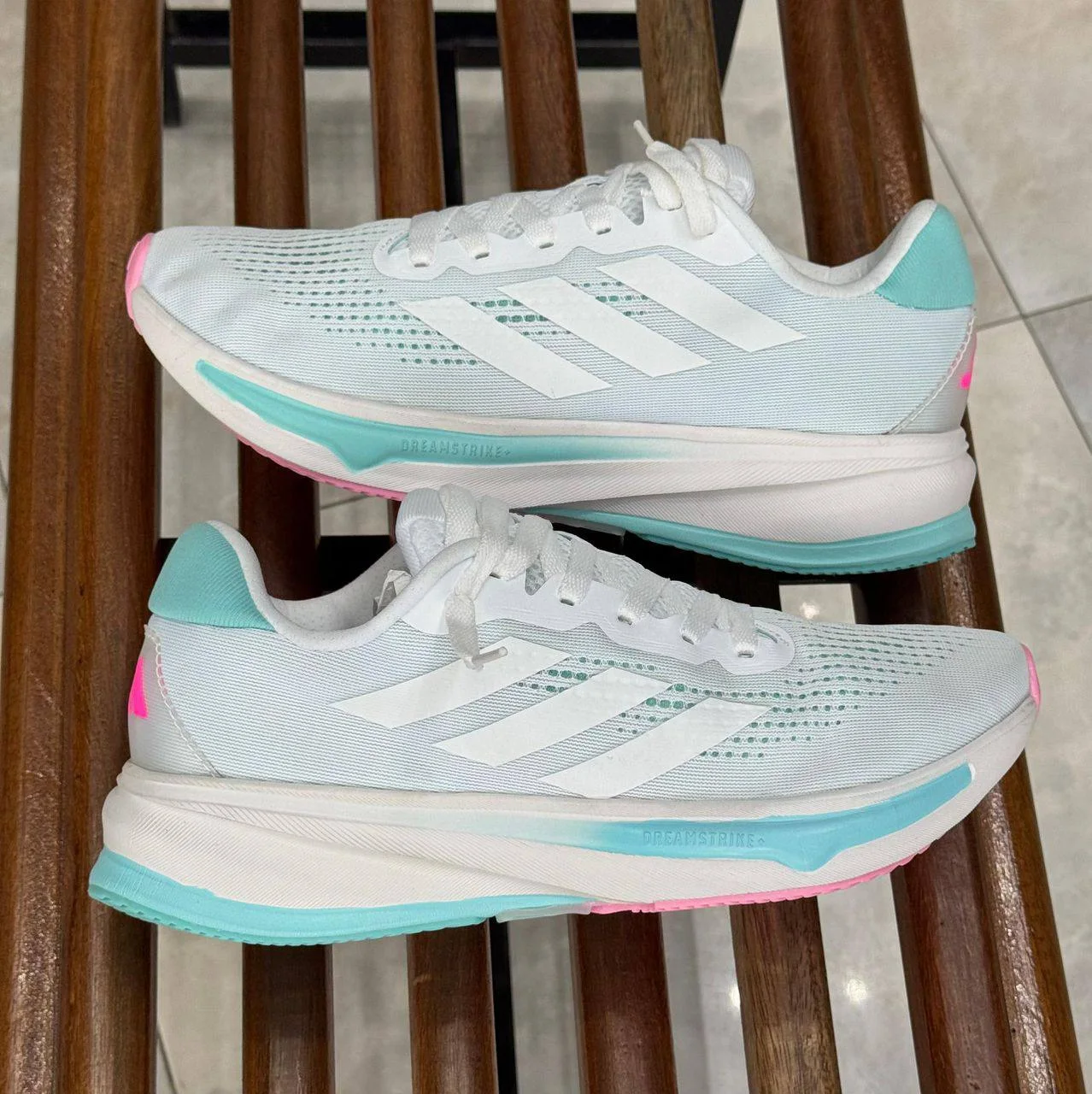 👟 Chaussures Adidas Authentiques – Multi-couleurs