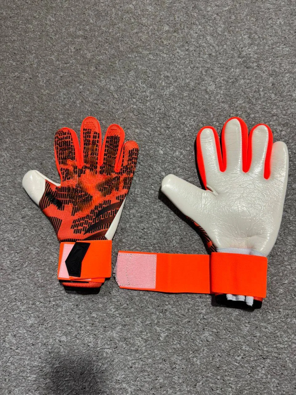 🧤 Gants de Gardien Adidas & Puma🧤