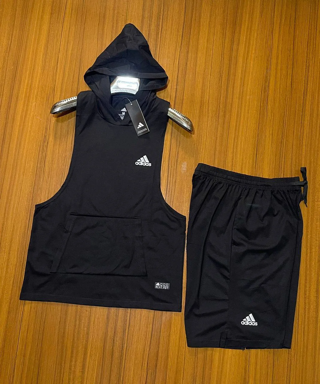 Ensemble short débardeur