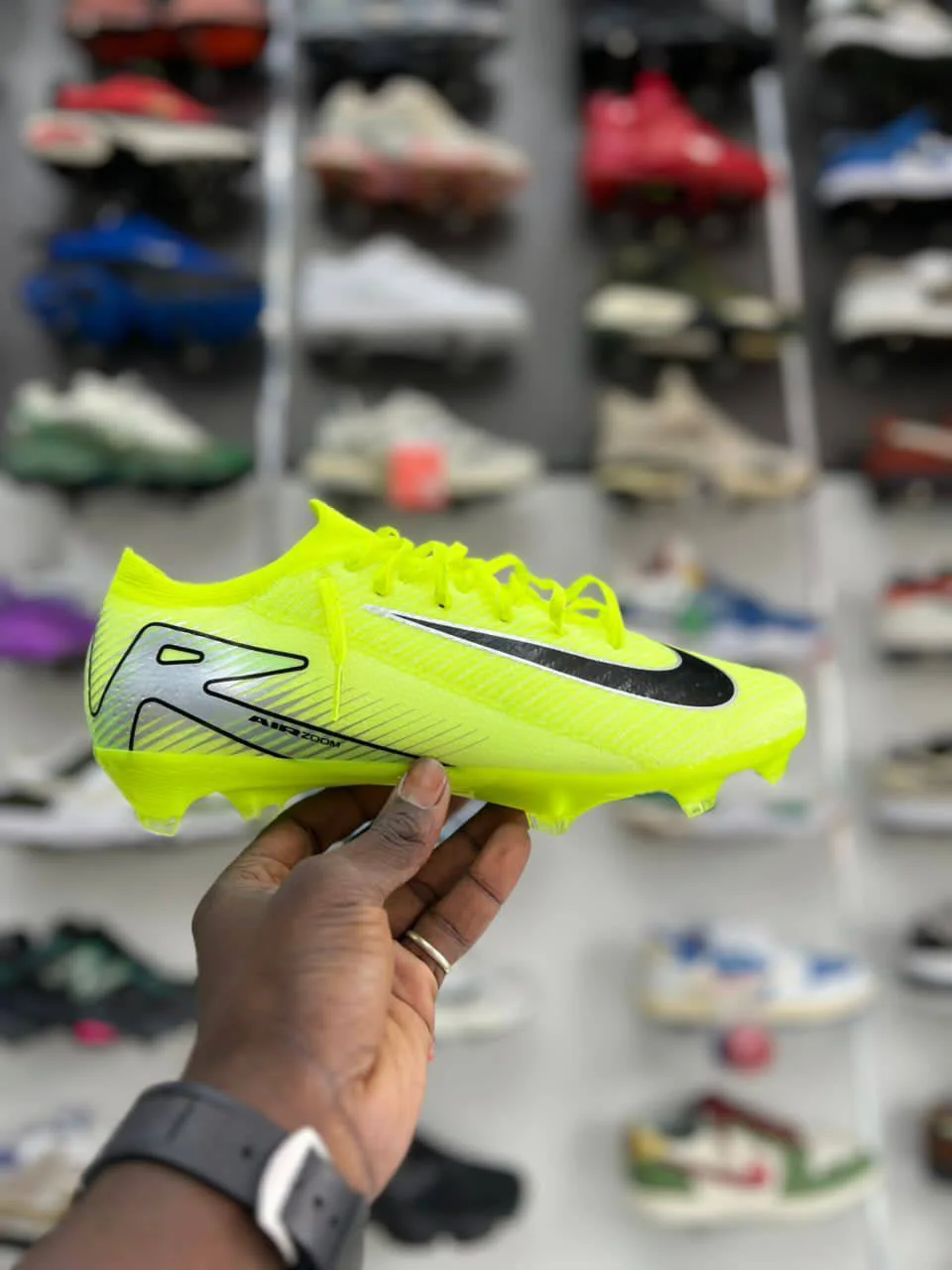 ⚡ Chaussures de Football Nike Mercurial Authentiques – Montantes & Coupées ⚡