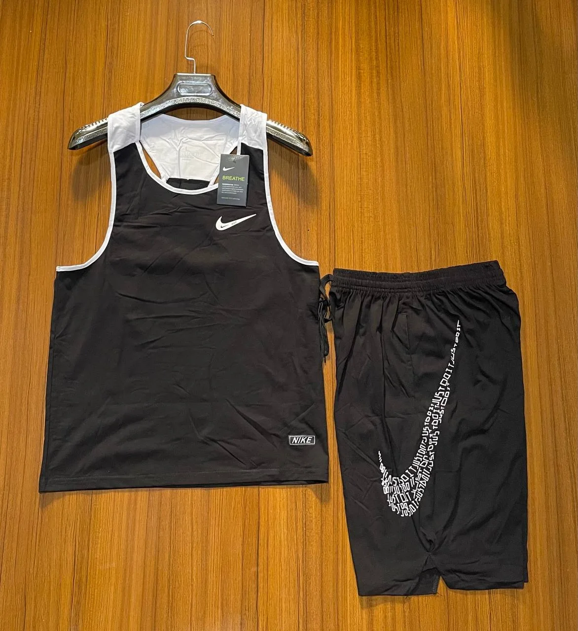 Ensemble short débardeur