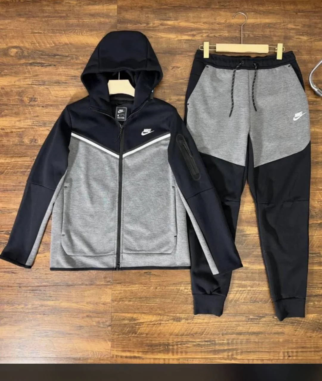 👕 Ensemble Nike Tech Authentique