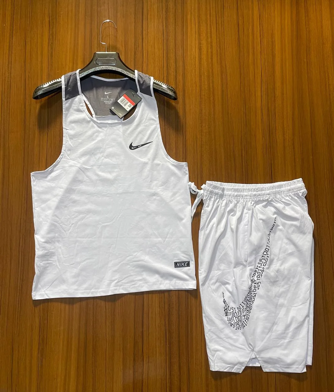 Ensemble short débardeur