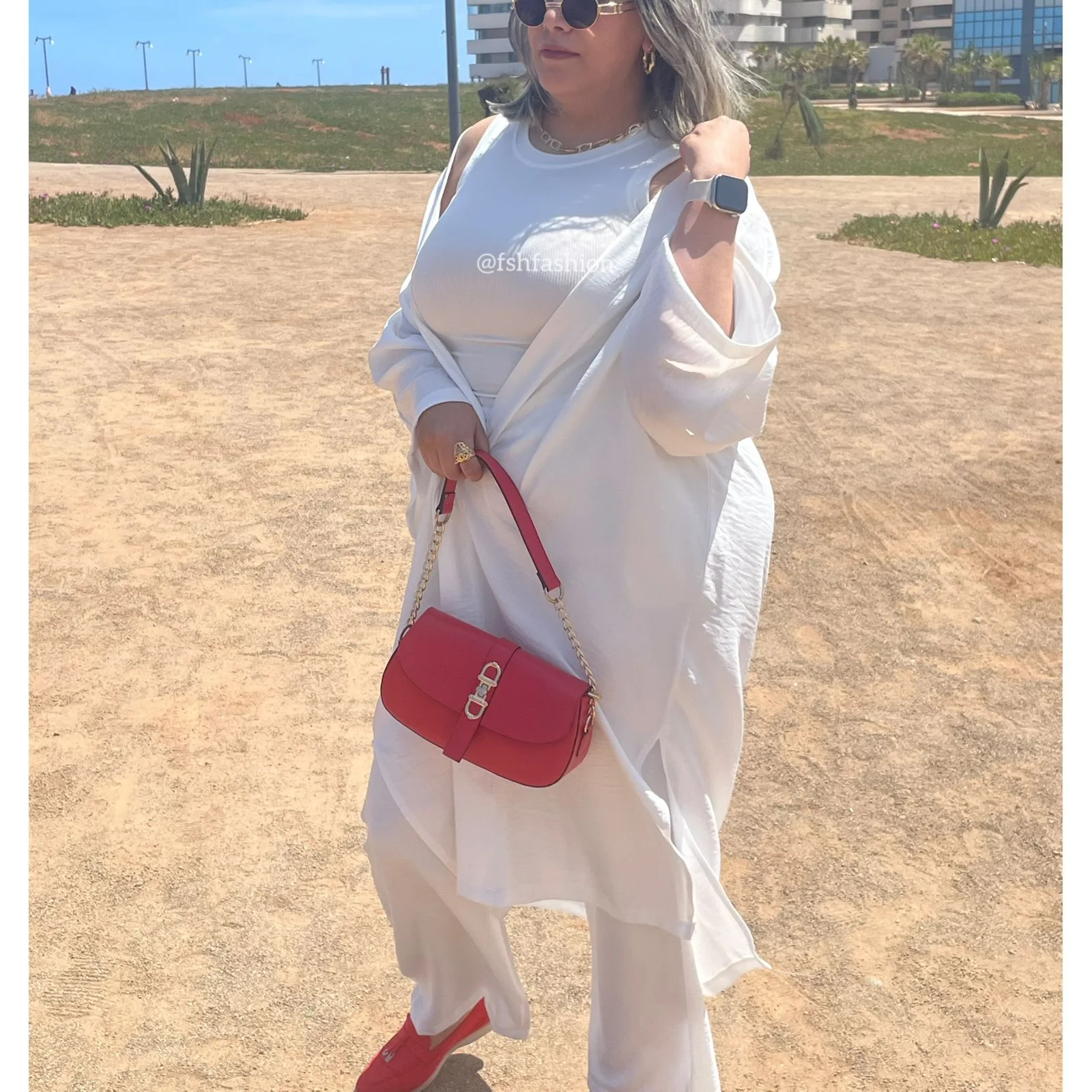 طقم واحد ب 3 قطع،أناقة خارجة على المألوف!!