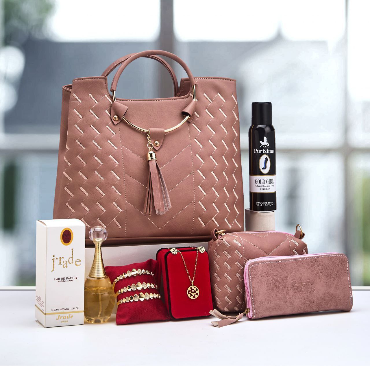 pack cercle 10pc    مجموعة أنيقة مكونة من 10 قطع   التمن : 170 درهم
