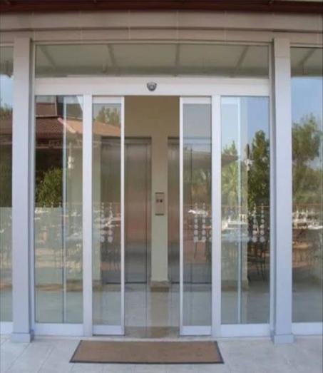 الأبواب الاتوماتكية