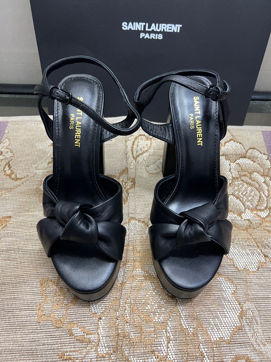 Heels ysl bianca