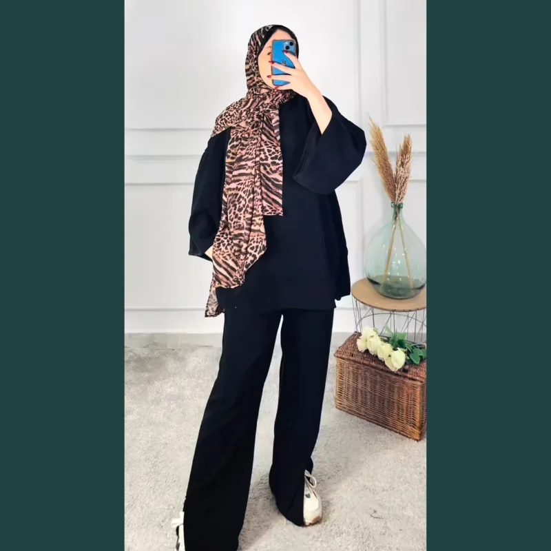 ENSEMBLE BASIQUE ET CONFORTABLE ADAPTE POUR  L’HIVER 🍁🍂