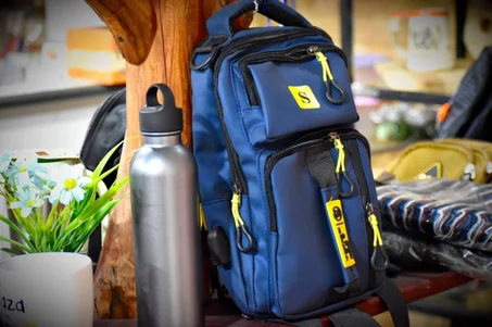 حقيبة الصدر المضادة للماء