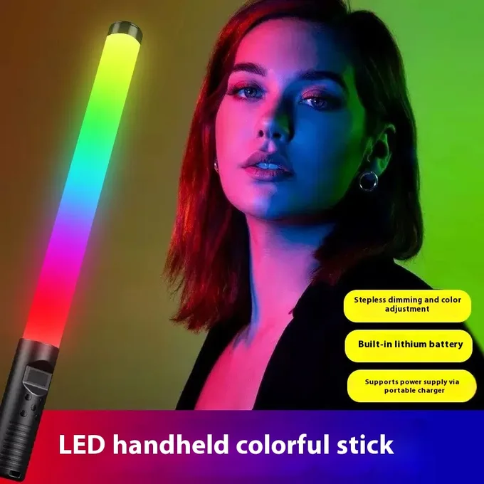 Bâton Lumineux RGB Martian 2600 – Lumière LED Portable 2600mAh pour Vidéos et Directs