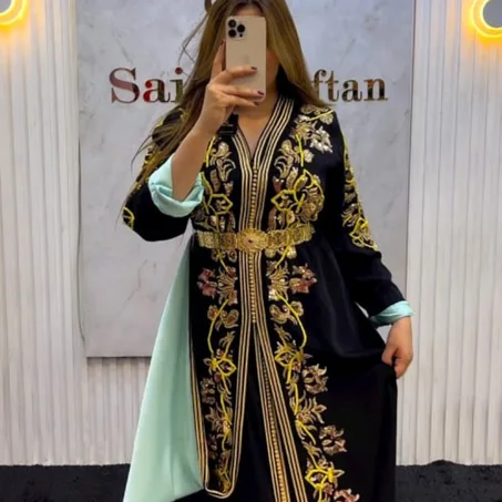 التكشيطة  الرباطية المطرزة