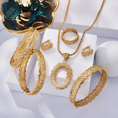 انصومبل جودة عاالية 6 قطع :    سنسلى + خاتم + حلاقة و 3 براسلي