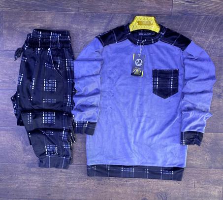 بجامة لرجال مبرة 2025