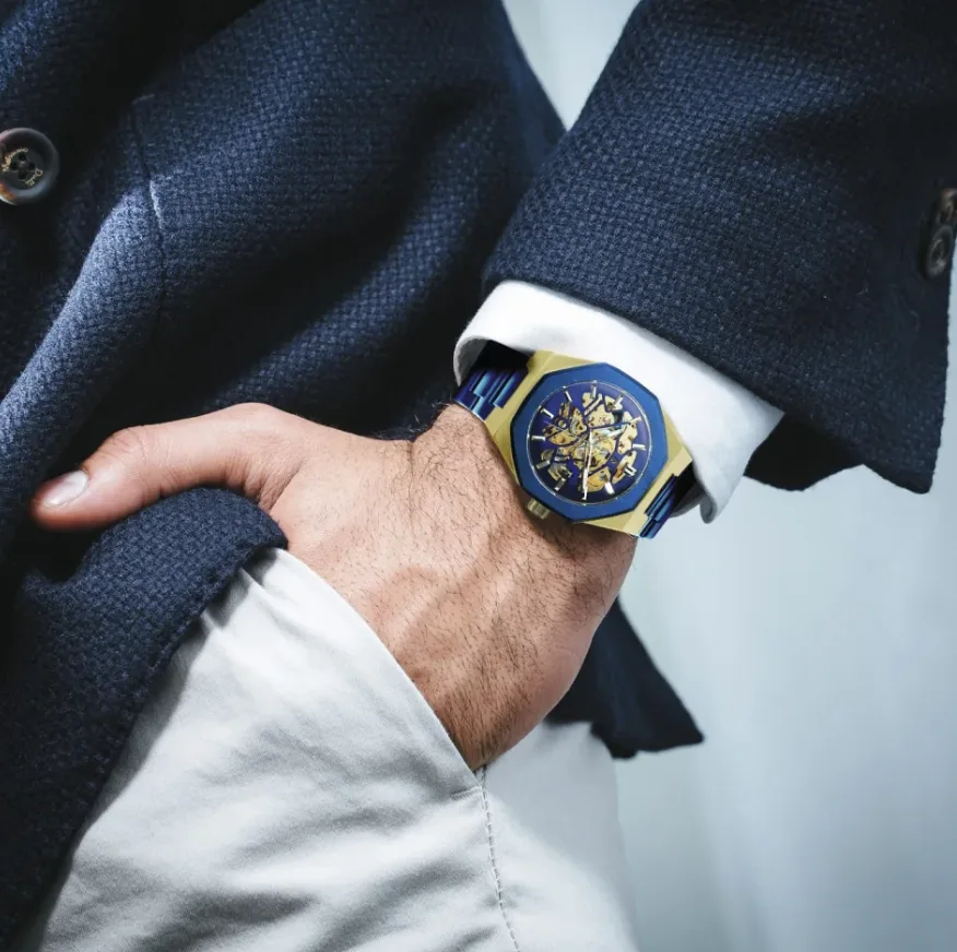 MECHANICAL WATCH
