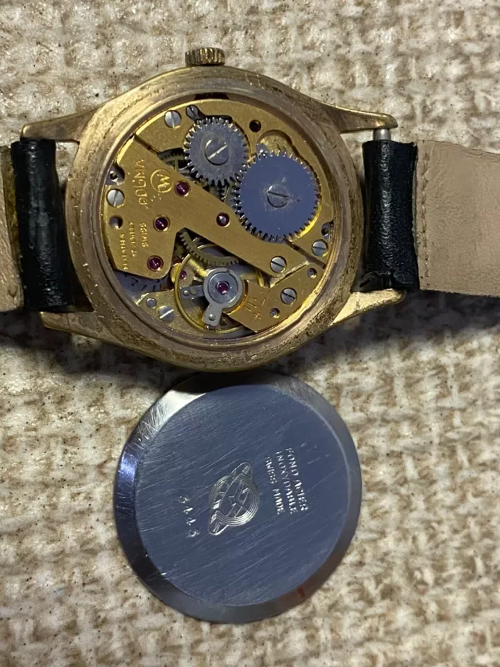 Montre Suisse DOGMA 17Rubis PRIMA année 1950'1960'