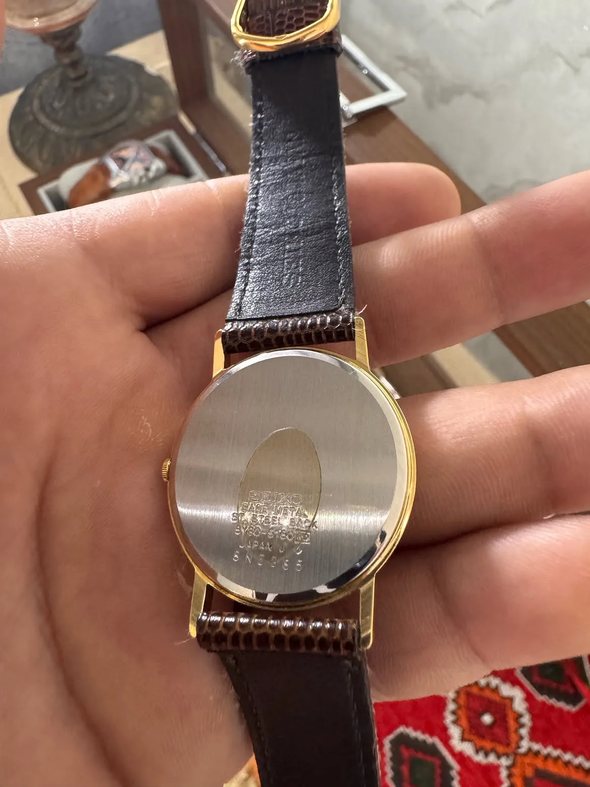 ⌚️ montre vintage est une Seiko Quartz, 1990 plus précisément le modèle de référence 5Y30-5150.