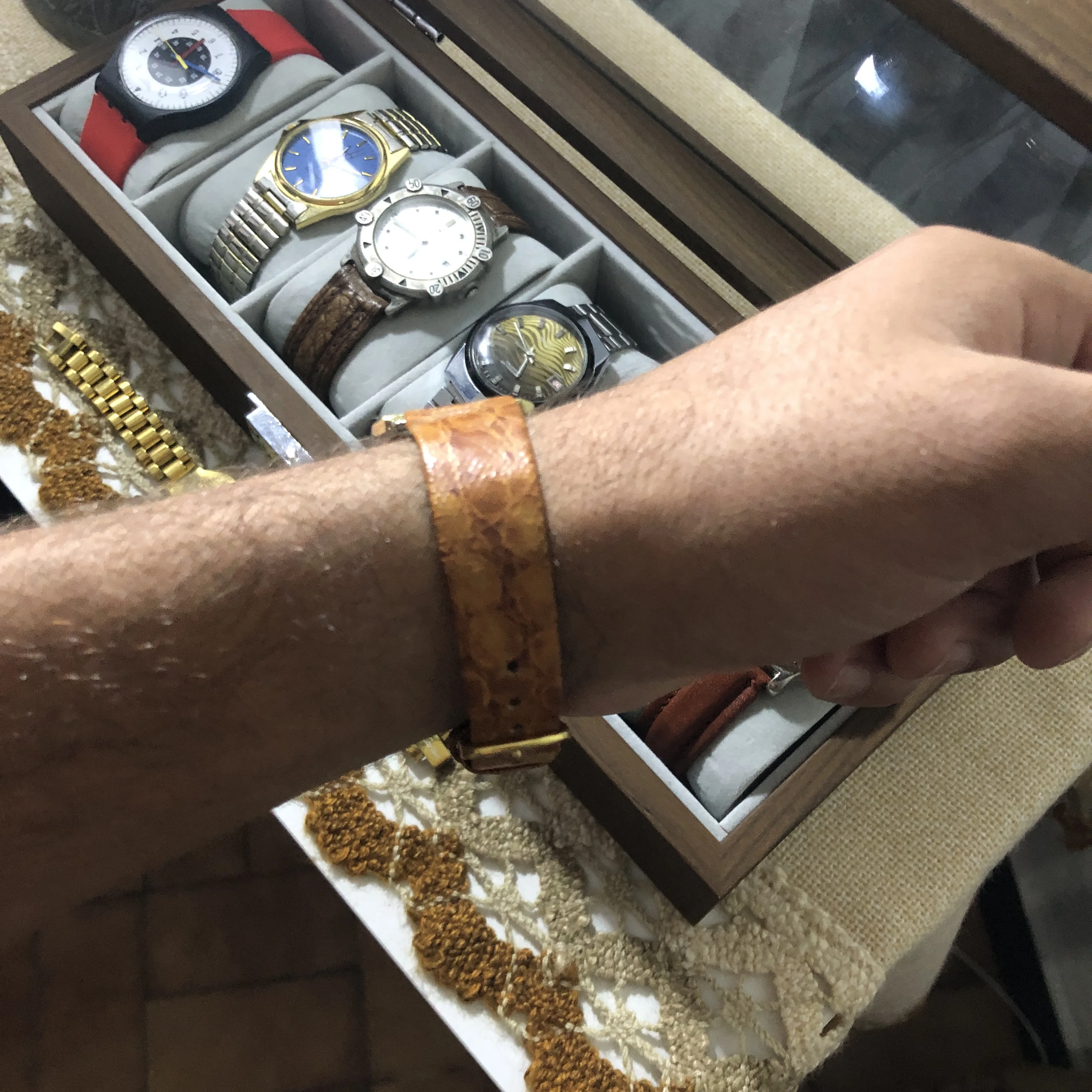 ⌚❌Citizen❌ 500 dh - Tank vintage Or Cabochon - 1983