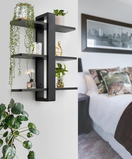 رف خشبي فاخر لكل من يعشق البساطة والأناقة