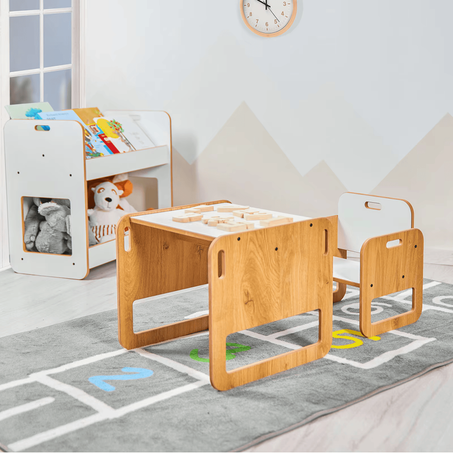 Table d'activités avec chaise pour les enfants