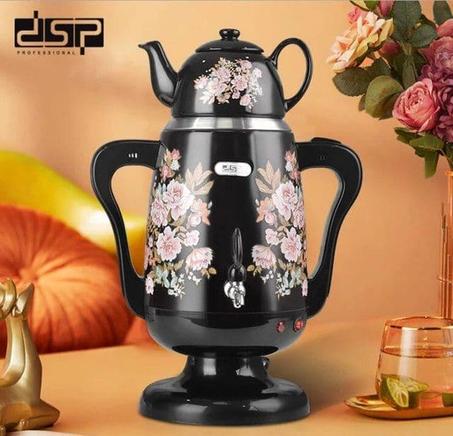 الغلاية الكهربائية وإبريق الشاي وصانع القهوة