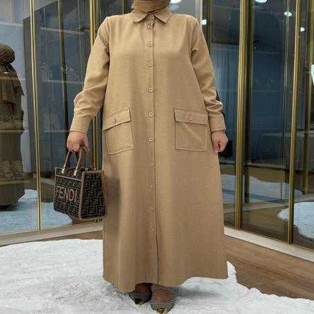 عباءة شتوية  كلاسيكية وعصرية