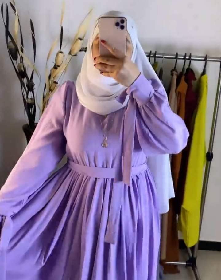 كسوة نسائية أنيقة وجذابة ألوان ممتازة الثوب كريب
