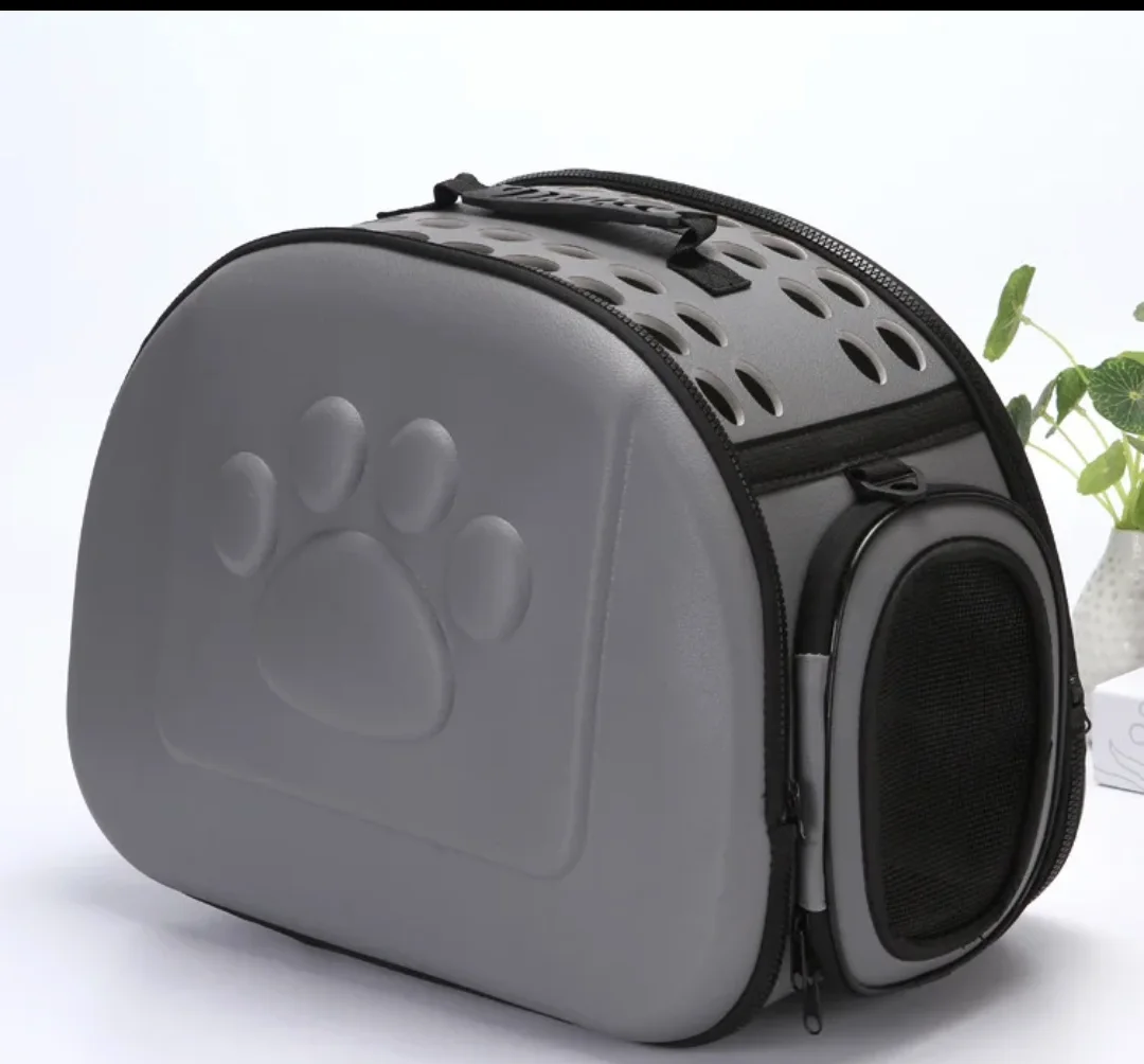 Pet travel carrier soft- sided