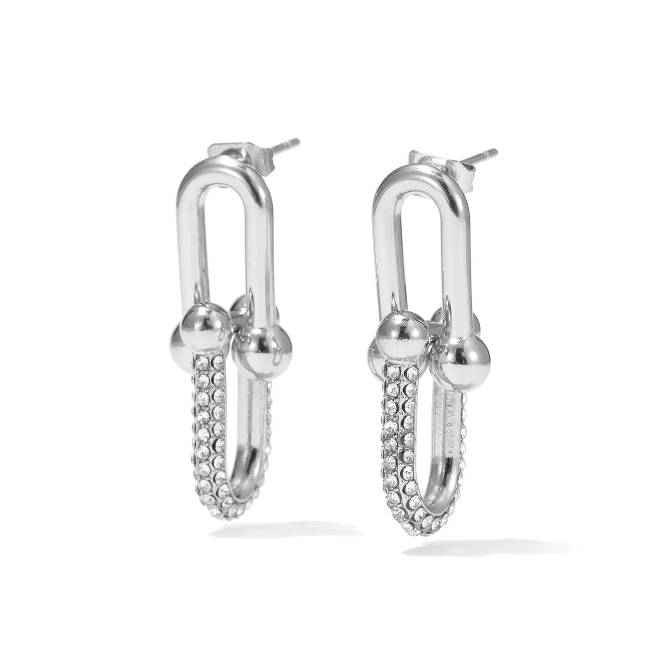 style luxueux, chic et discret, parfait pour les femmes.