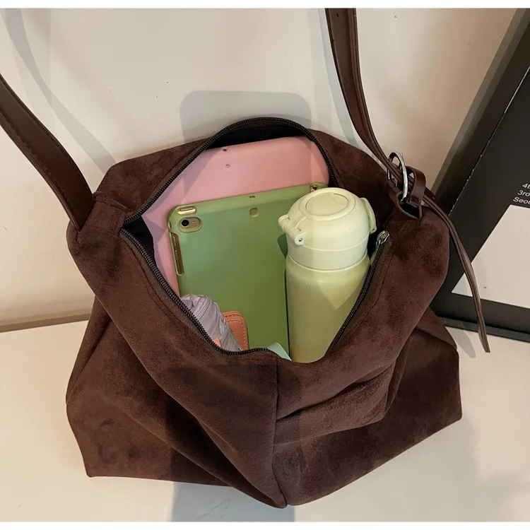 style coréen, sac bandoulière tendance.