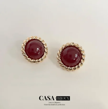 R- Boucles d'oreilles rondes rouges antiques dans le style royal français