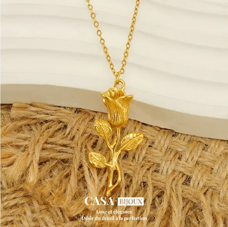 Collier européen et américain en acier inoxydable plaqué or