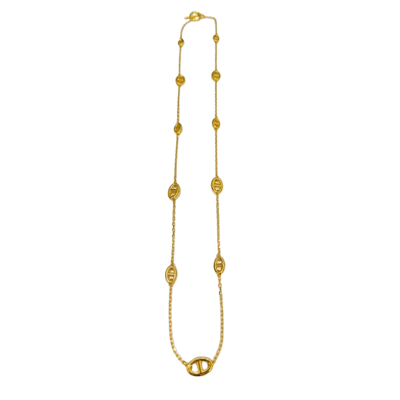 chaîne de clavicule tendance et sophistiquée