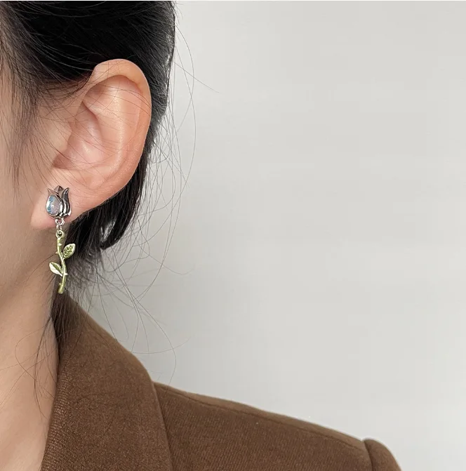 Boucles d'oreilles tulipes douces et jolies