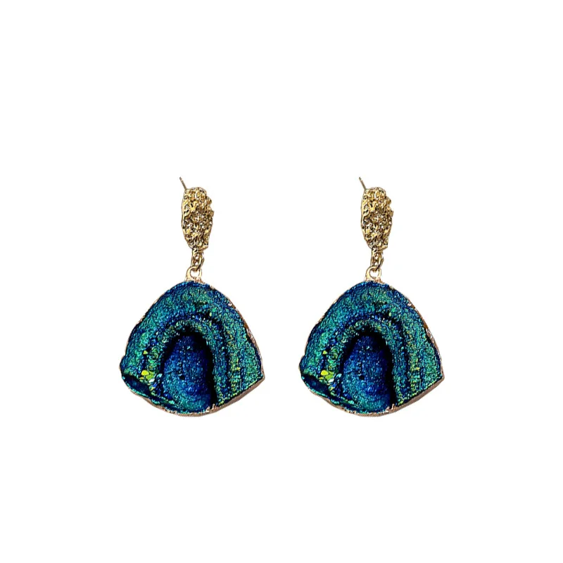 B- Boucles d'oreilles marines irrégulières en forme de cœur