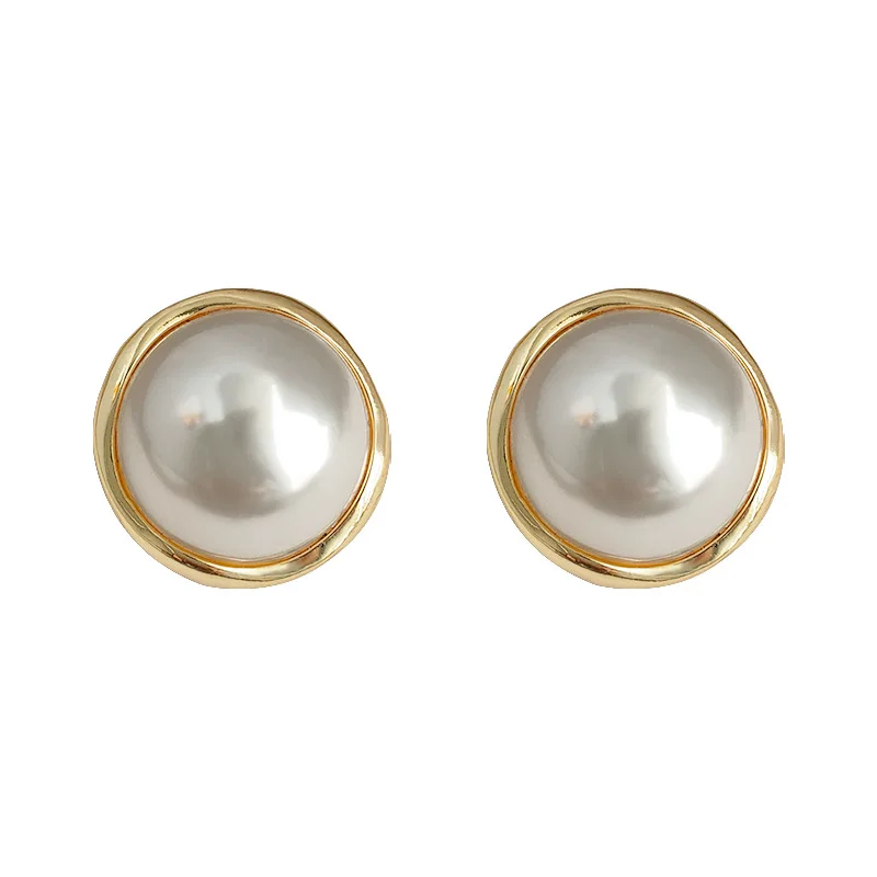 Ro-  design audacieux façon Hepburn