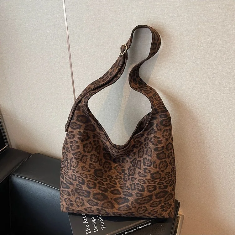 daim imprimé léopard