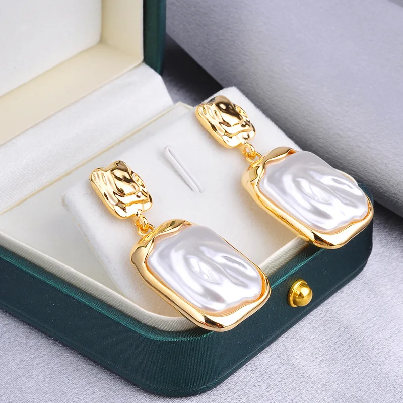 P.c- Boucles d'oreilles métalliques françaises au style élégant et léger