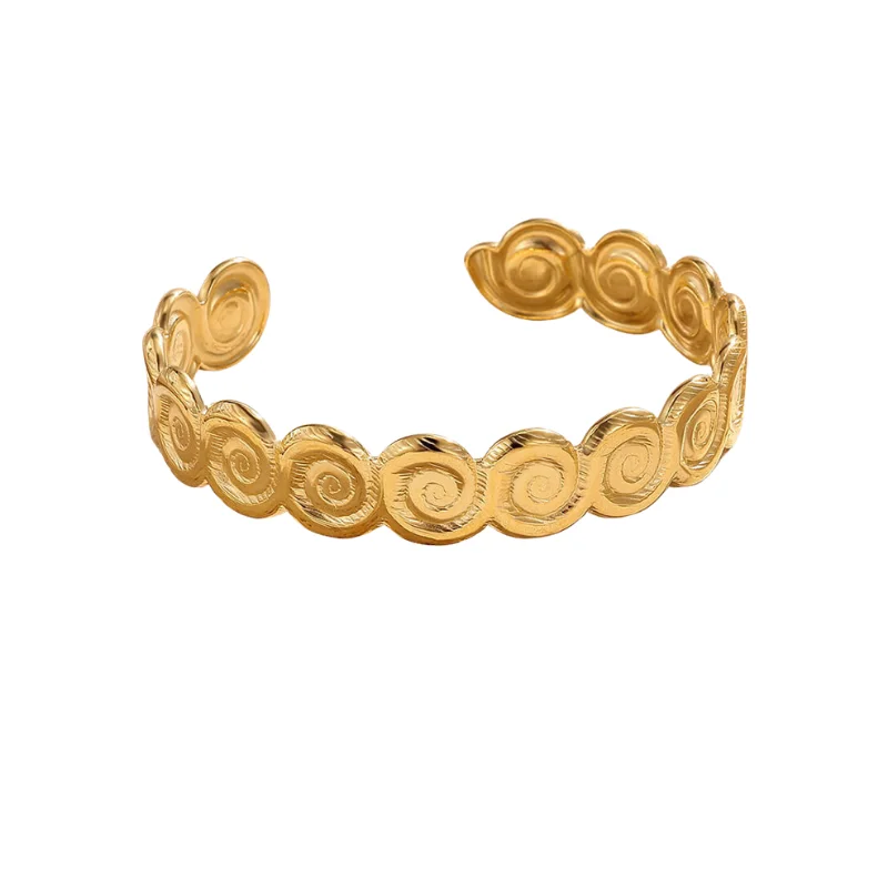 Éclat Solaire et Spirales Infinies